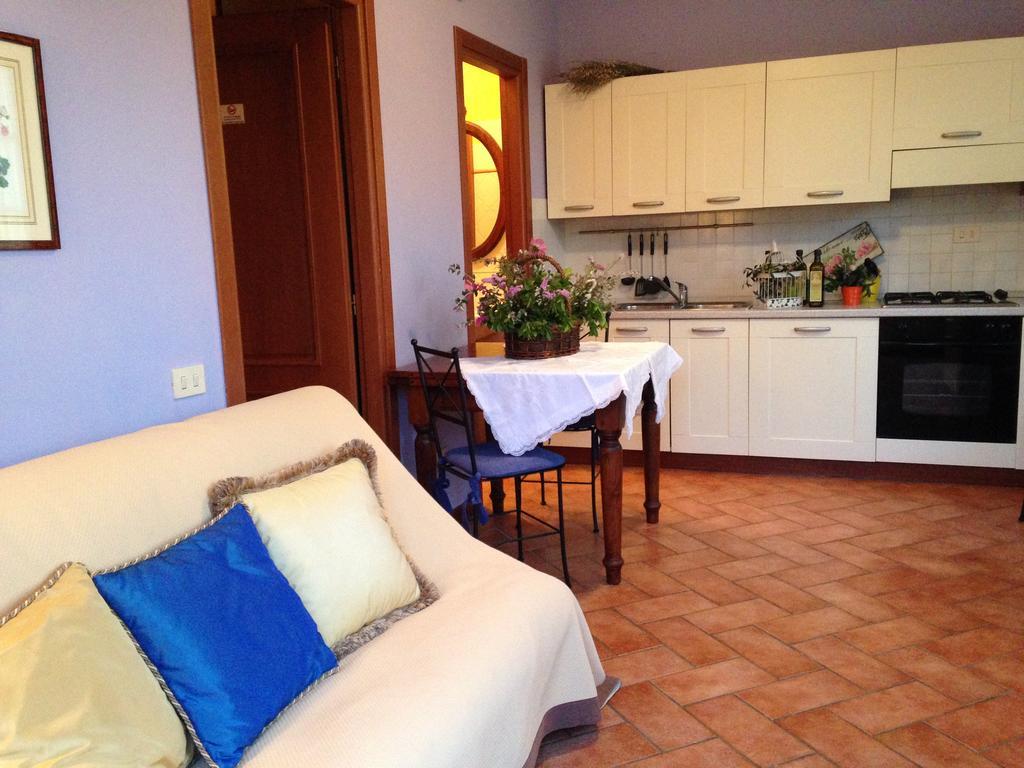 Agriturismo La Torricella ปิสโตยา ภายนอก รูปภาพ
